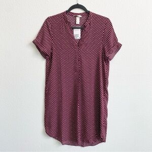 H&M Women's Burgundy Dot Print V-Neck Short Sleeve Tunic Dress